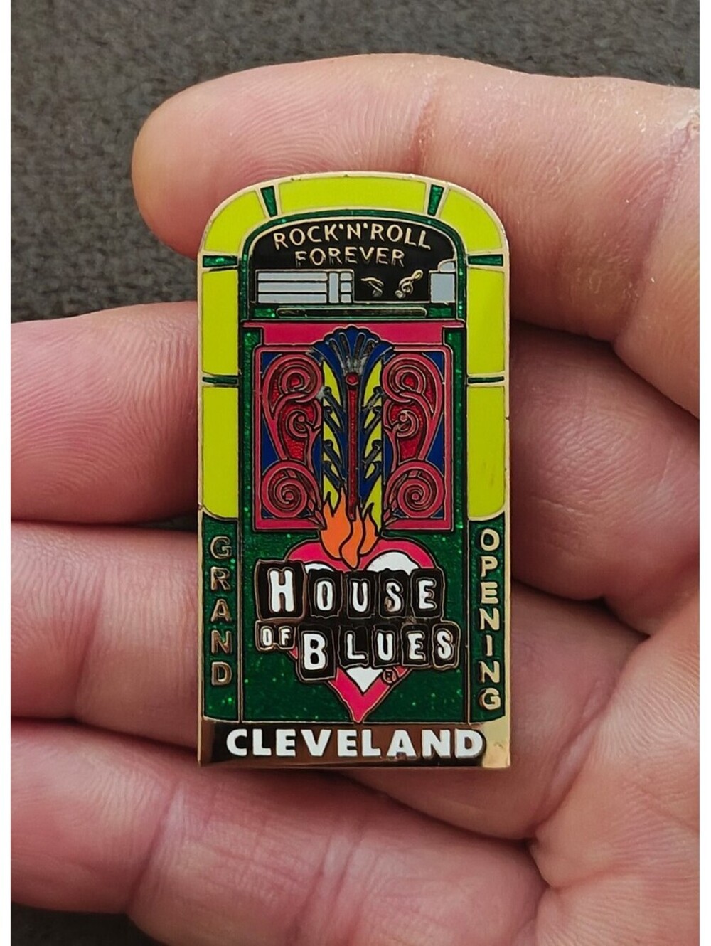 2004 Official Commemorative House of Blues Cleveland Grand Opening Gold Tone Pin